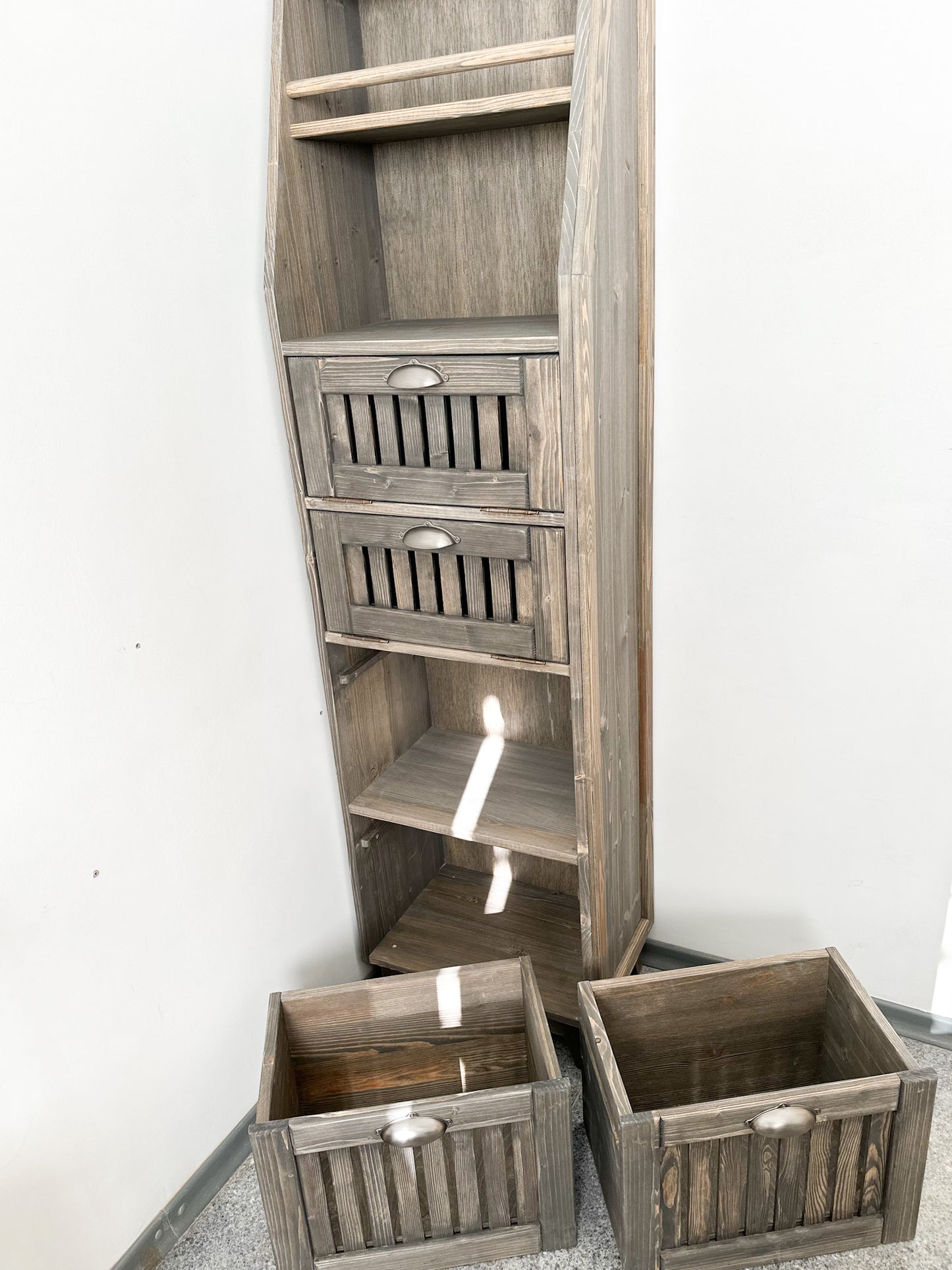 Kitchen cabinet with storage drawer boxes for vegetable and fruits