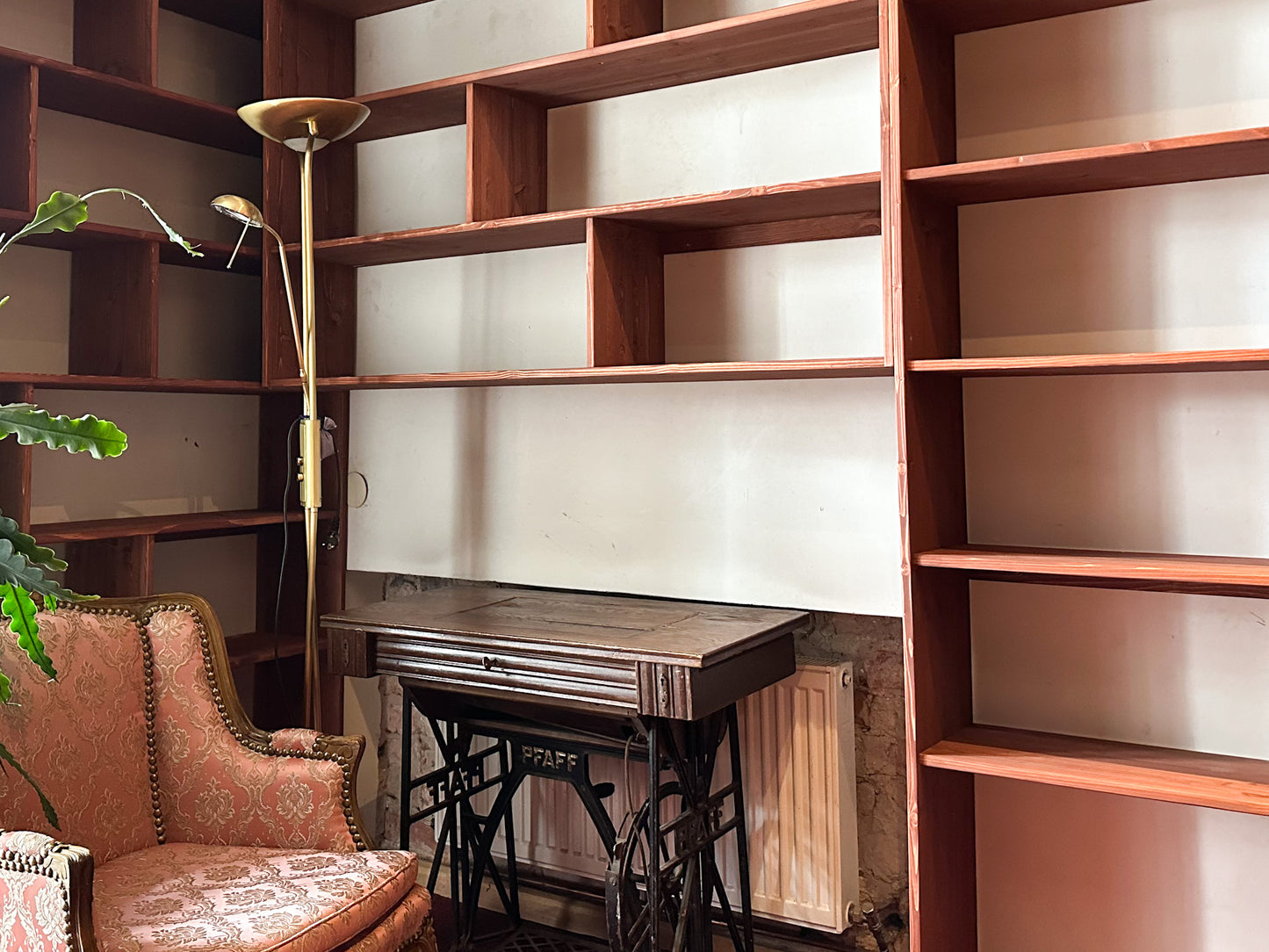 Heimbibliothek Bücherregale Maßgefertigt und handgefertigt aus Massivholz, große Bücherregale