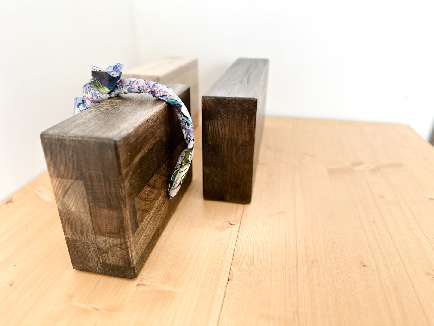Haarreifhalter Haarschmuck-Organizer Haarreif-Ständer aus massiver Eiche Premium Schönheitsgeschenk für Haarschmuck